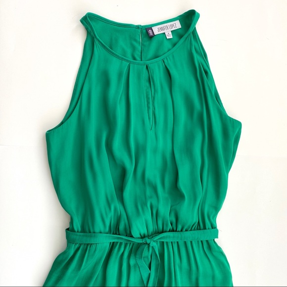 Jennifer Lopez sleeveless maxi dress - Picture 8 of 12